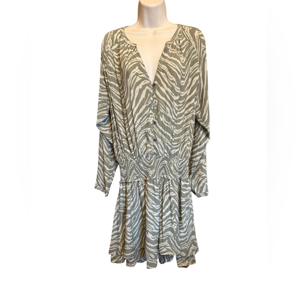 Rails Jasmine Dress Size L Safari Wild Cat Print Smocked Waist Tiered Bottom